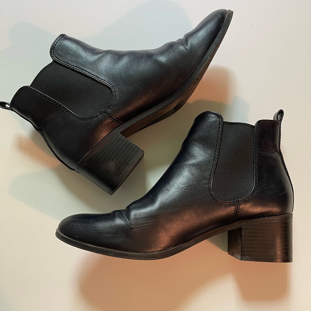 A NEW DAY BOOTS